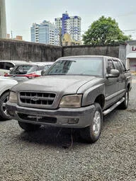 SUCATAChevrolet S10 2004 2.8 Dlx Cab. Dupla 4x4 4p  PARA RETIRADA DE PEÇAS